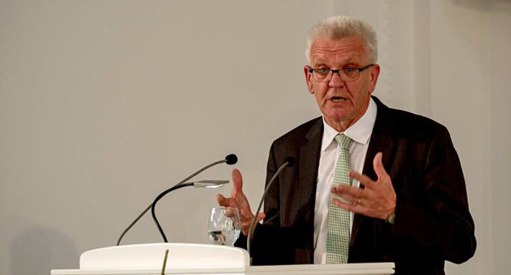 Ministerpräsident Winfried Kretschmann bei seiner Rede beim Festakt zum 60-jährigen Bestehen des Landkreistags Baden-Württemberg (Foto: Landkreistag Baden-Württemberg)