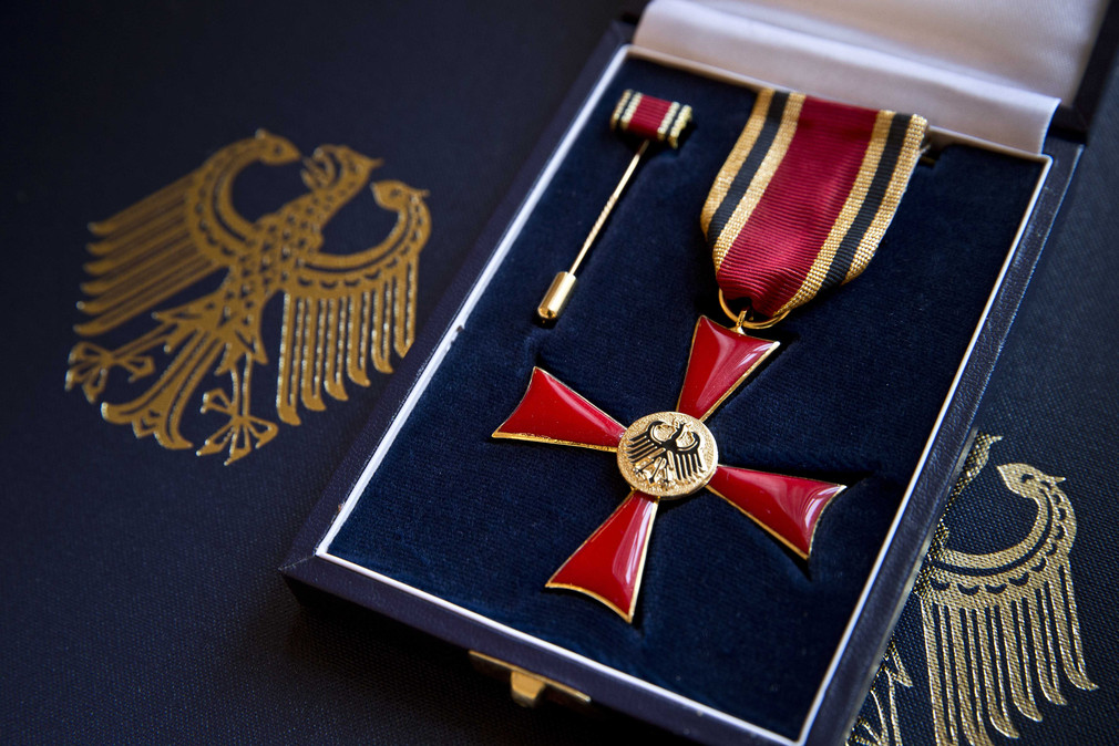 Verdienstkreuz am Bande des Verdienstordens der Bundesrepublik Deutschland 