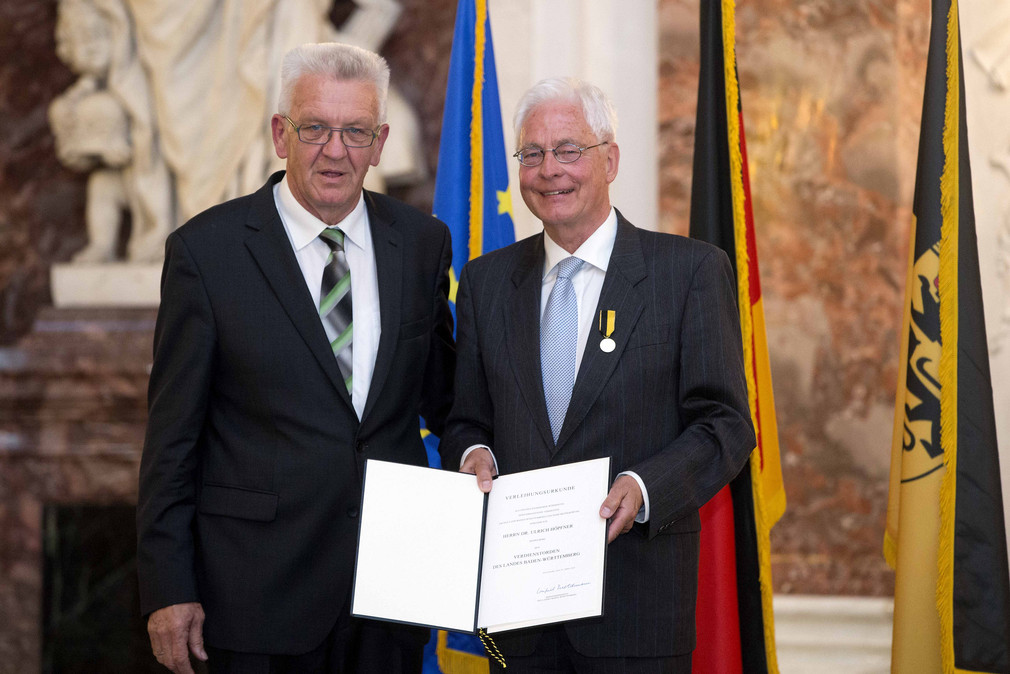 Ministerpräsident Winfried Kretschmann (l.) und Dr. Ulrich Höpfner(r.)