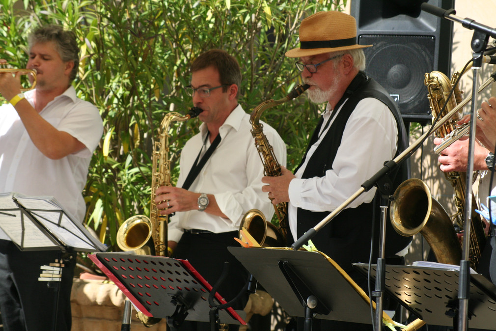 Die FESSHBAND beim Jazzkonzert im Park der Villa Reitzenstein