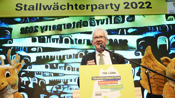 Ministerpräsident Winfried Kretschmann begrüßte die Gäste der 57. Stallwächterparty 