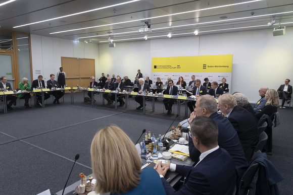 Top-Level-Meeting des Strategiedialogs Automobilwirtschaft BW 