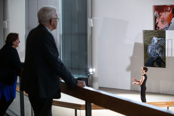 Ministerpräsident Winfried Kretschmann und Staatsministerin Theresa Schopper haben den Stuttgarter „Theater­parcours“ besucht (Bild: Staatsministerium Baden-Württemberg)