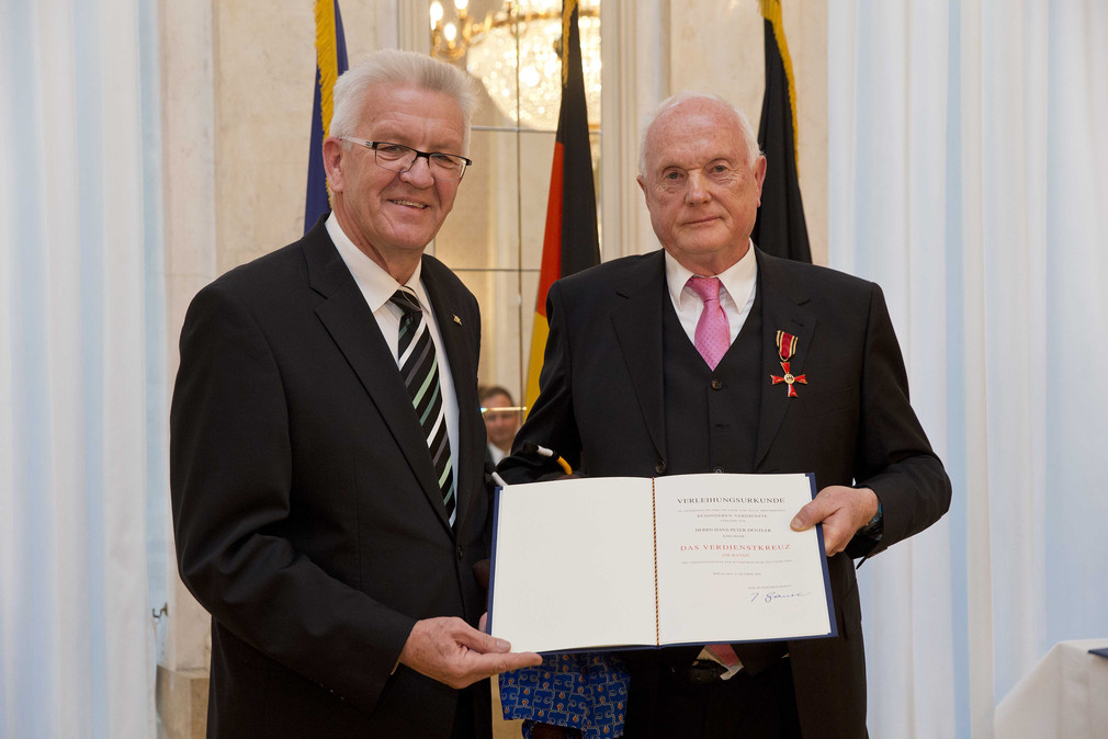 Ministerpräsident Winfried Kretschmann (l.) und Hans-Peter Dentler (r.)