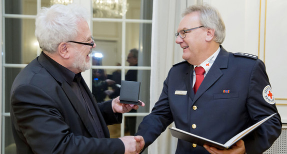 Staatsminister Klaus-Peter Murawski (l.) und Peter Kurz (r.)