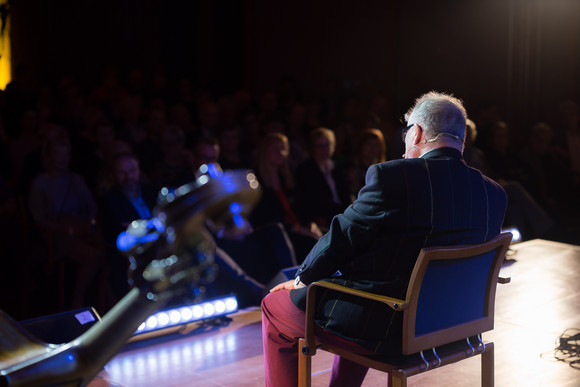 KULTUR „Lachen mit Gütesiegel“ Thomas Freitag