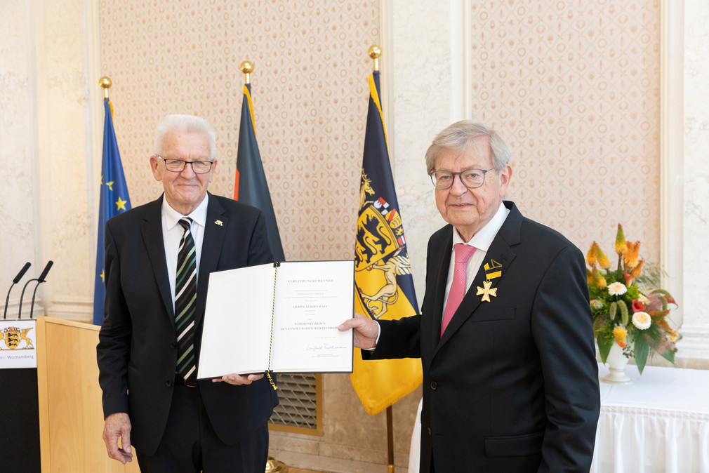 Ministerpräsident Winfried Kretschmann (l.) und Albert Raff (r.)