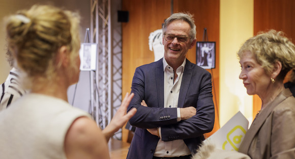 Haute Couture aus dem Tiergartenviertel: Die vergessene Modegeschichte Berlins am 10. Dezember 2025 in der Landesvertretung Baden-Württemberg