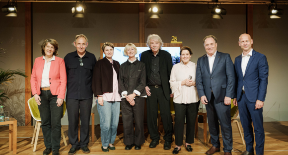 v.l.n.r.: xx, Volker Staab, Annabelle von Reutern, Jórrun Ragnarsdottir, Dietrich Bangert, Amber Sayah, xx, Stephan Ertner