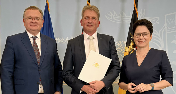 von links nach rechts: Ministerialdirektor Elmar Steinbacher, Abteilungsleiter Christof Kleiner und Justizministerin Marion Gentges