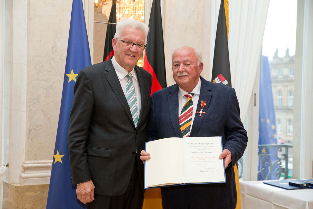 Ministerpräsident Winfried Kretschmann (l.) und Klaus Emil Kleinekort (r.)