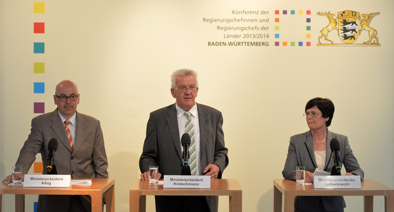 v.l.n.r.: Torsten Albig, Ministerpräsident von Schleswig-Holstein, Winfried Kretschmann, Ministerpräsident von Baden-Württemberg, und Christine Lieberknecht, Ministerpräsidentin von Thüringen