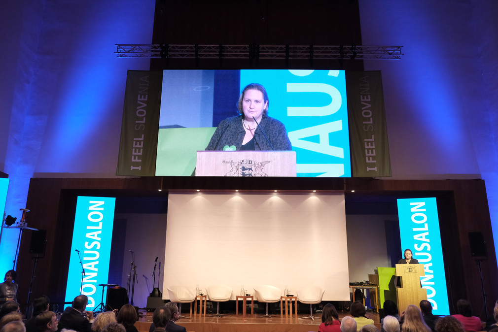Begrüßung: Theresa Schopper - Staatssekretärin im Staatsministerium Baden-Württemberg