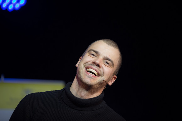 KULTUR „Lachen mit Gütesiegel“ Nikita Müller