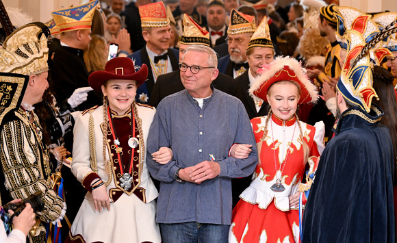 Innenminister Thomas Strobl (Mitte) beim Empfang für die Karnevals- und Fasnachtsvereine des Landes