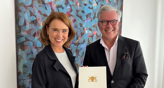 Wissenschaftsministerin Petra Olschowski und Marc-Oliver Hendriks 