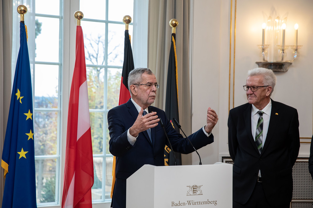 Der österreichische Bundespräsident Dr. Alexander Van der Bellen (l.) und Ministerpräsident Winfried Kretschmann (r.) (Bild: Staatsministerium Baden-Württemberg)