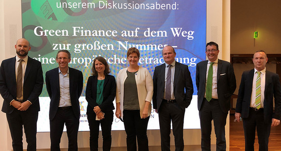 Green Finance_290921