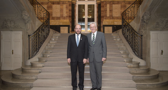Der chilenische Außenminister Alfredo Moreno Charme (l.) und Ministerpräsident Winfried Kretschmann (r.)