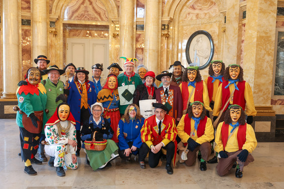 Gruppenbild mit den Narrenfreunden Heuberg