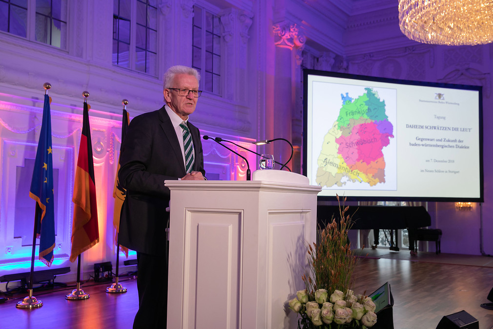 Begrüßung durch Ministerpräsident Winfried Kretschmann (Bild: Staatsministerium Baden-Württemberg)