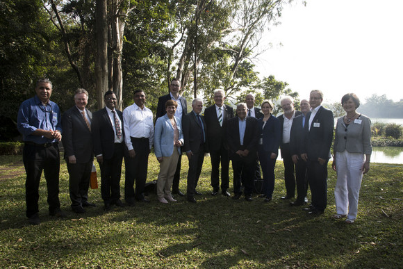 Gruppenbild anlässlich des Besuchs der Firma Tata Motors Ltd. in Pune