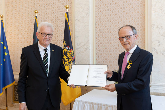 Ministerpräsident Winfried Kretschmann (l.) und Erwin Hetger (r.)