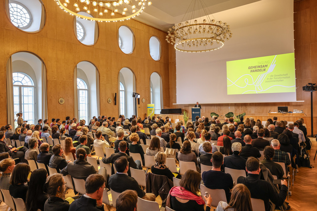 Blick in die Aula der Universität Mannheim während der Ansprache des ehemaligen Bundespräsidenten Joachim Gauck