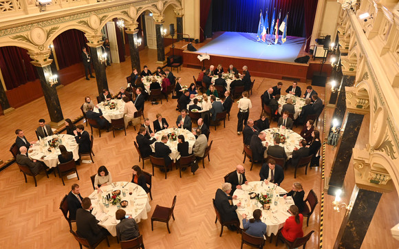 Blick in die Ludwigsburger Musikhalle beim festlichen Abendempfang