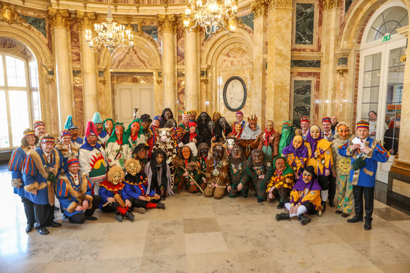 Gruppenbild mit der Narrenvereinigung Hegau-Bodensee