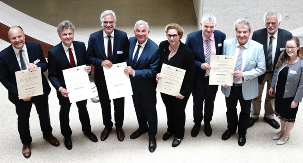 Die Gewinner des Wettbewerbs Teil A der Zukunftskommune@BW. (Foto: © Innenministerium Baden-Württemberg 