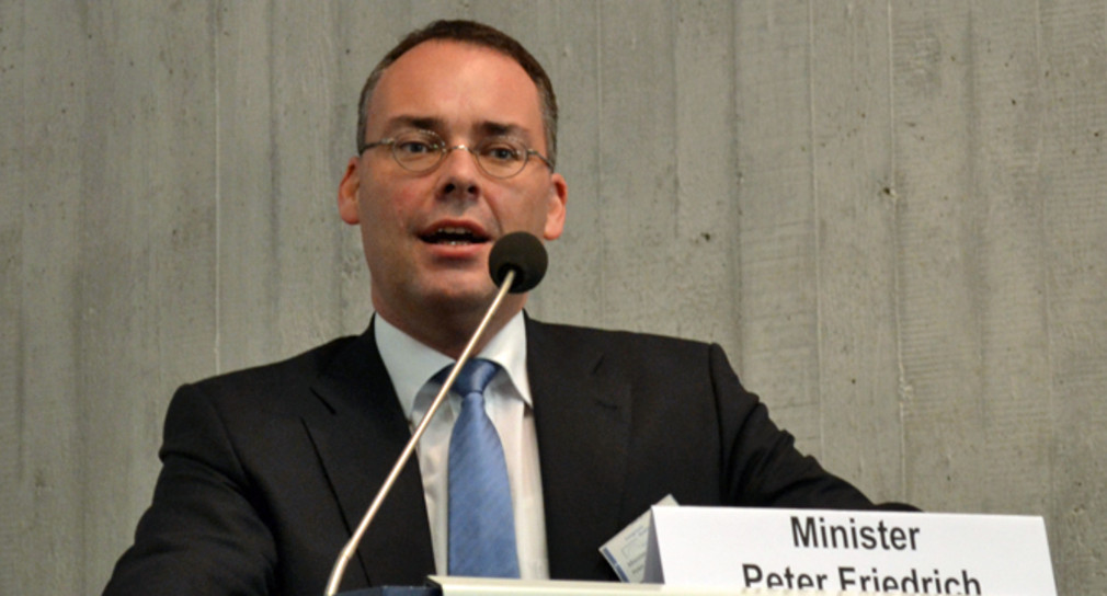 Minister Peter Friedrich bei der Tagung „Mehr Europa!“ am 21. Februar 2014 in der Evangelischen Akademie Bad Boll (Quelle: Evangelische Akademie Bad Boll)