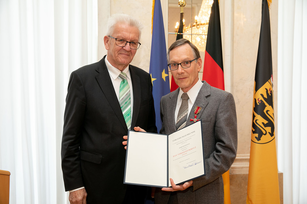 Ministerpräsident Winfried Kretschmann (l.) und Reiner Hub (r.) (Bild: Staatsministerium Baden-Württemberg)