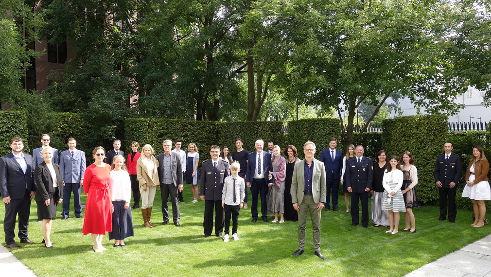 Empfang der baden-württembergischen Gäste in der Landesvertretung vor dem Dankesfest des Bundespräsidenten.