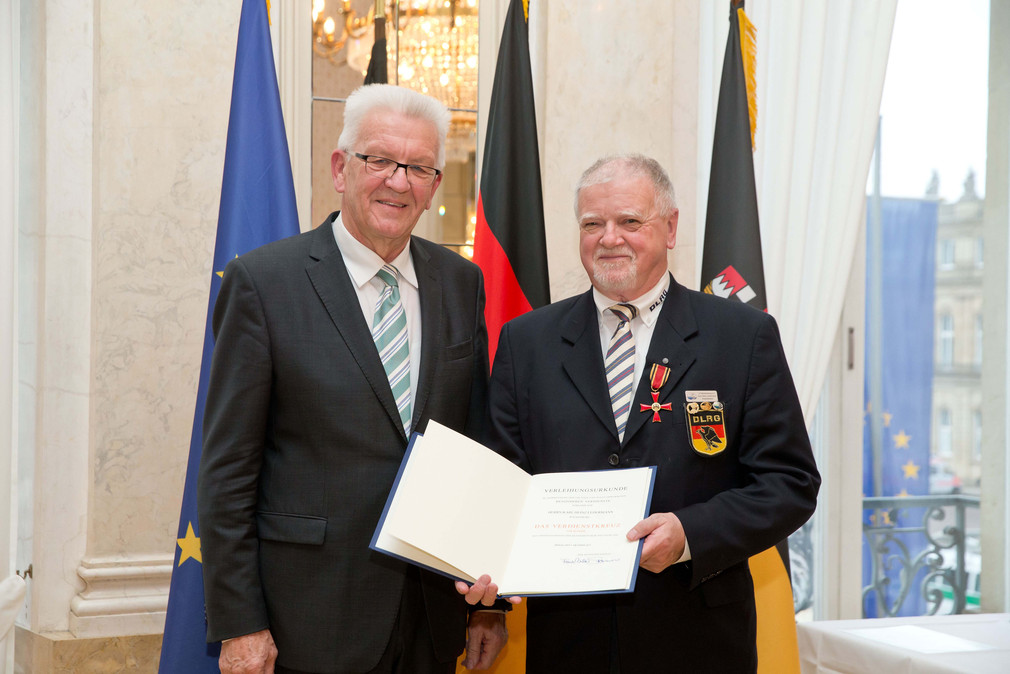 Ministerpräsident Winfried Kretschmann (l.) und Karl Heinz Ledermann (r.)