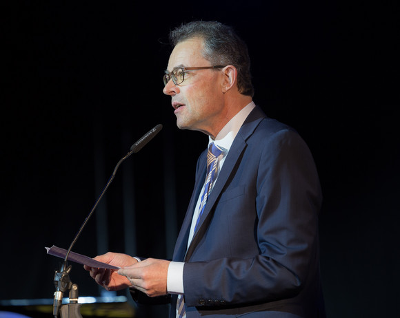 KULTUR „Lachen mit Gütesiegel“ Georg Wacker, Geschäftsführer der Staatlichen Toto-Lotto GmbH Baden-Württemberg