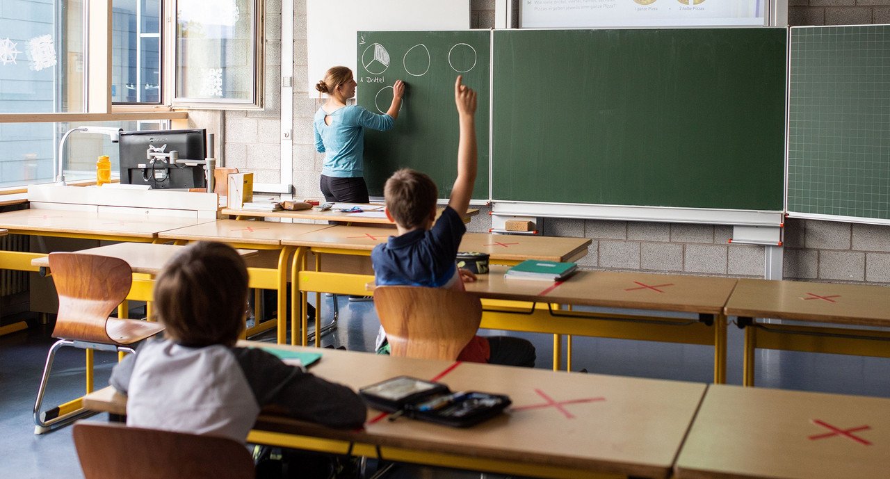 Hohe Nachfrage nach „Lernbrücken" in den Sommerferien: Staatsministerium Baden-Württemberg