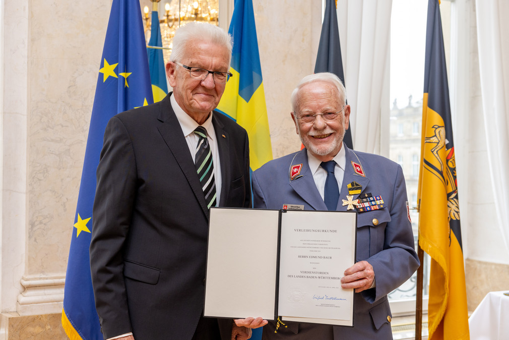 Ministerpräsident Winfried Kretschmann (links) und Edmund Baur (rechts)