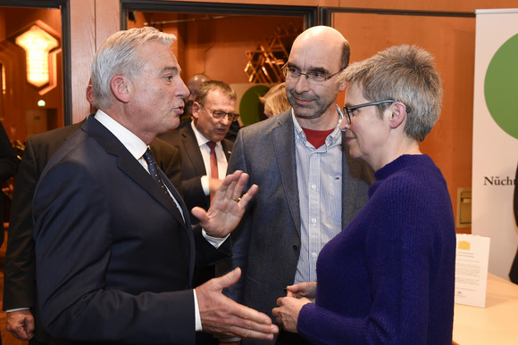 Innenminister Thomas Strobl (l.) im Gespräch (Bild: © Staatsministerium Baden-Württemberg)