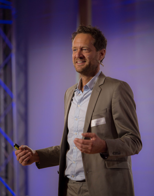 Sommerakademie Ressourcenwende – Herausforderungen und Chancen Bas van Abel, Gründer und CEO Fairphone