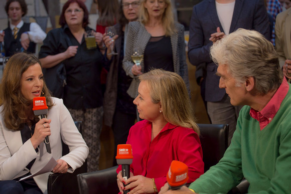 (L-R) SWR Moderatorin Stephanie Haiber, Schauspielerin Christine Urspruch, Schauspieler Walter Sittler