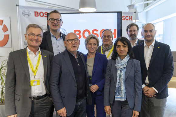 Gruppenbild anlässlich des Besuchs des Carnegie Bosch Institute in Pittsburgh