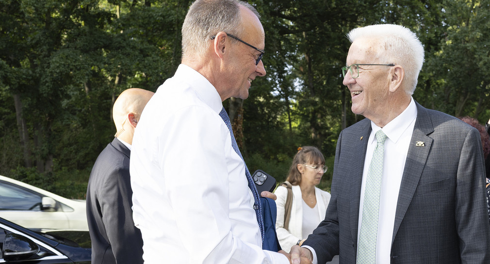Bundeskanzler Friedrich Merz und Ministerpräsident Winfried Kretschmann