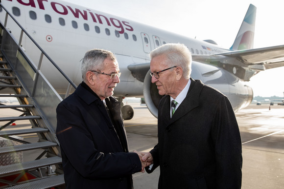 Der österreichische Bundespräsident Dr. Alexander Van der Bellen (l.) und Ministerpräsident Winfried Kretschmann (r.) (Bild: Staatsministerium Baden-Württemberg)