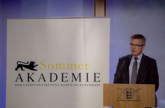 Sommerakademie Ressourcenwende – Herausforderungen und Chancen Andreas Schulze, Dienststellenleiter Landesvertretung Baden-Württemberg