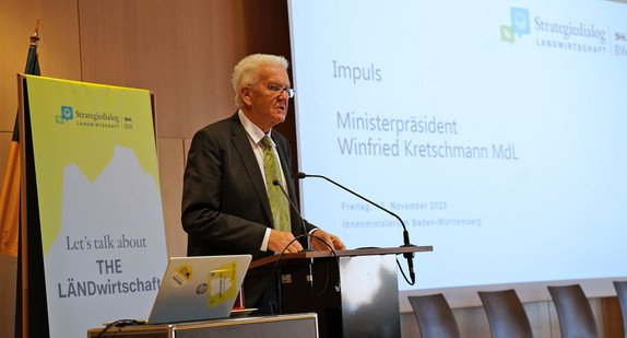 Ministerpräsident Winfried Kretschmann beim internen Vernetzungstreffen zum Strategiedialog Landwirtschaft Baden-Württemberg.