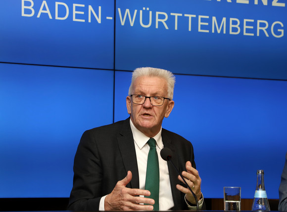 Ministerpräsident Winfried Kretschmann (Bild: Staatsministerium Baden-Württemberg)