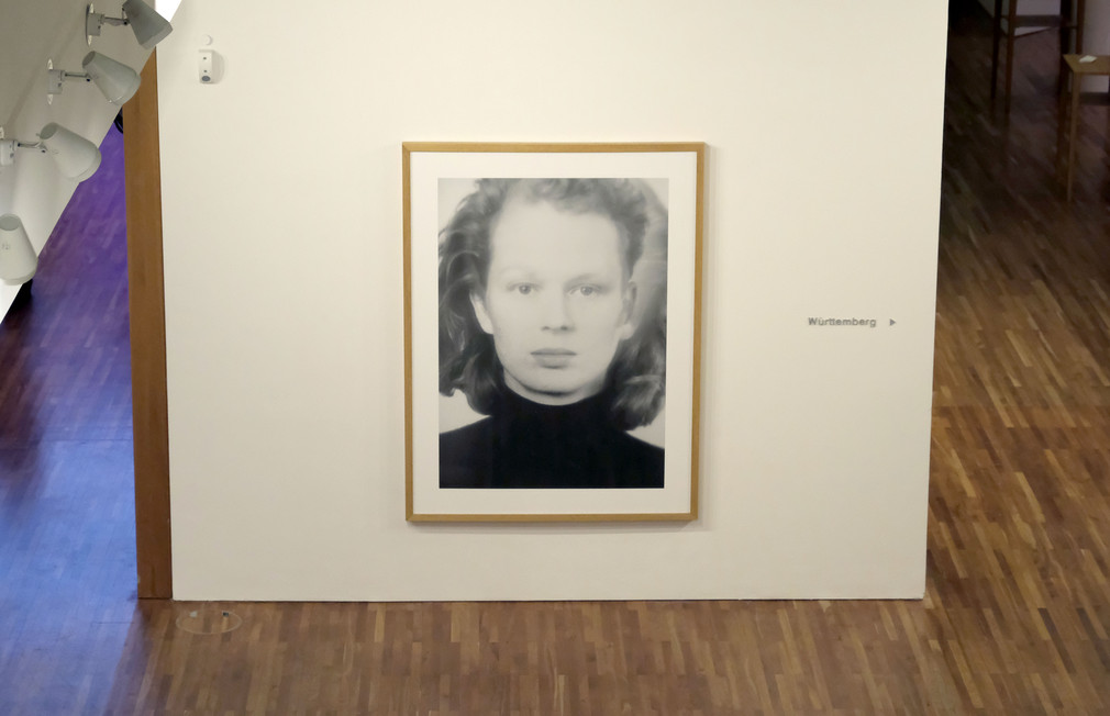 Thomas Ruff: „71/65“ aus der Serie „Andere Portraits“