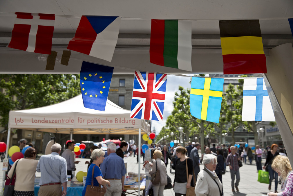 Europaaktionstag auf dem Stuttgarter Schlossplatz