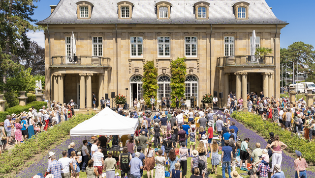 Kulturprogramm im Park der Villa Reitzenstein